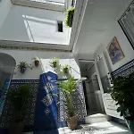 Un Patio En La Alameda Sevilla