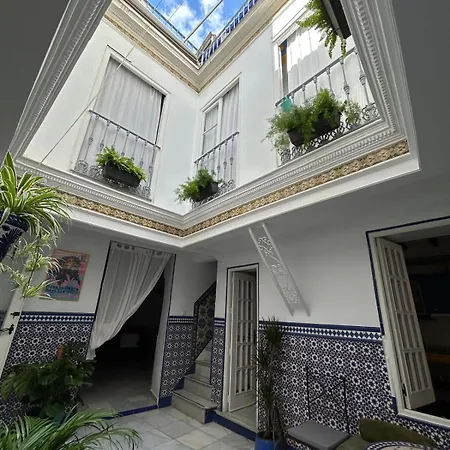 Un Patio En La Alameda Holiday home Seville